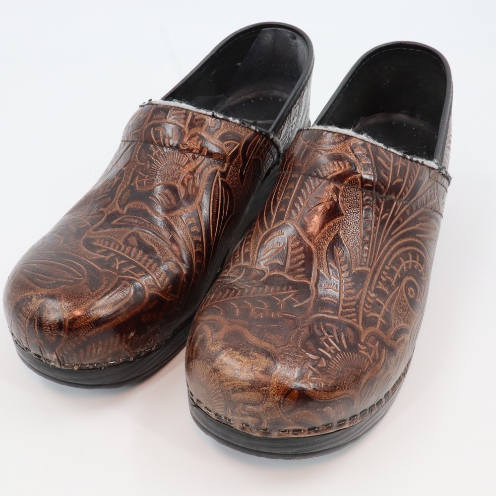 Dansko Professional Clogs Womens 41 Brown Tooled Embossed Leather Floral‎ Shoes